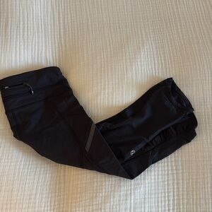 Lululemon Crop Scrunch Black Leggingss